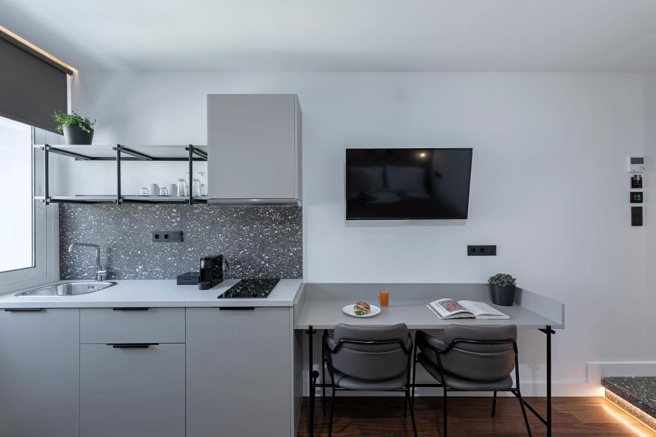 The Athenians Art Apartments Екстериор снимка